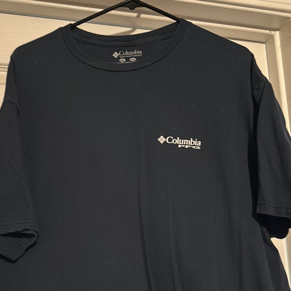 Columbia Men's Black T-Shirt